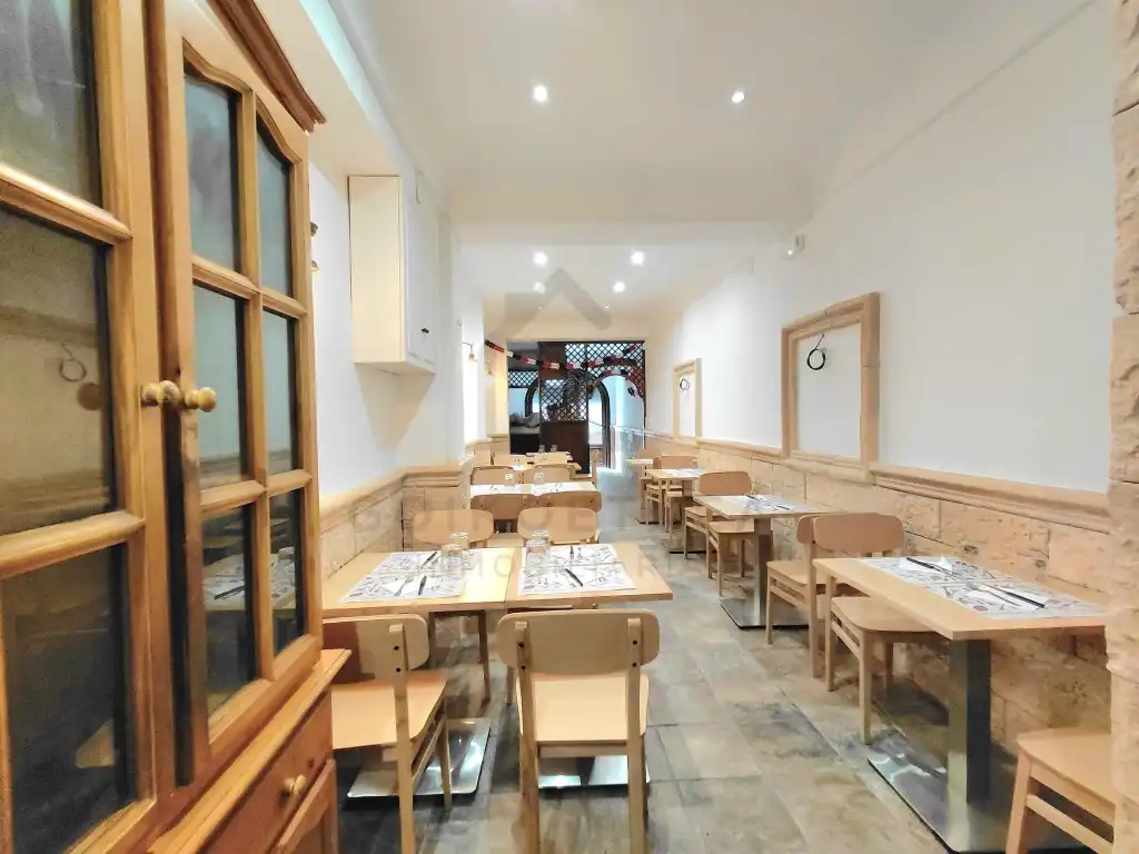 Business premises to rent in Calle Javier Esteban Indart, imagen 6