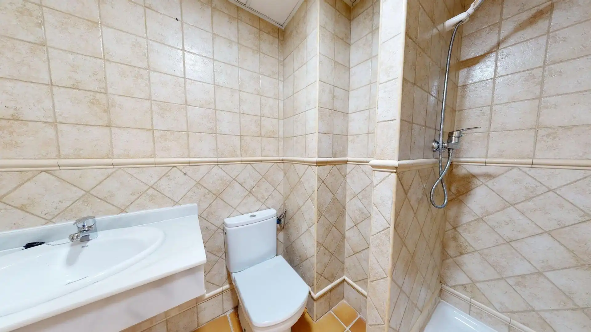 Bathroom of Attic for sale in Archena  with Air Conditioner, Terrace and Swimming Pool