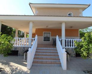 Vista exterior de Casa o xalet en venda en Elche / Elx amb Aire condicionat, Calefacció i Jardí privat