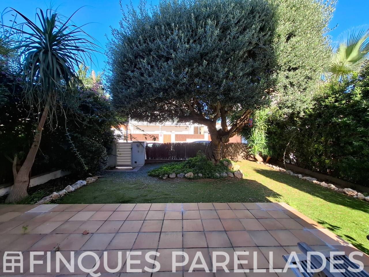 Jardí de Casa adosada en venda en Sitges amb Calefacció, Jardí privat i Terrassa