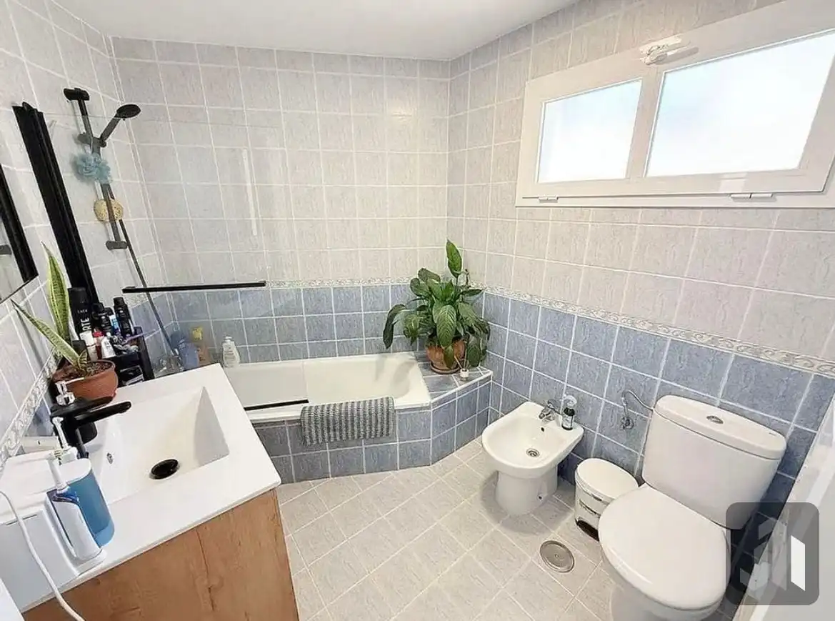 Bathroom of Duplexes for sale in Chilches