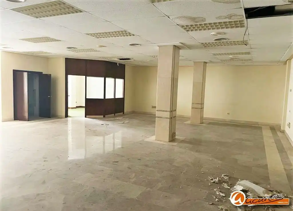 Local comercial en alquiler en Calle Infante Don Fernando, imagen 16