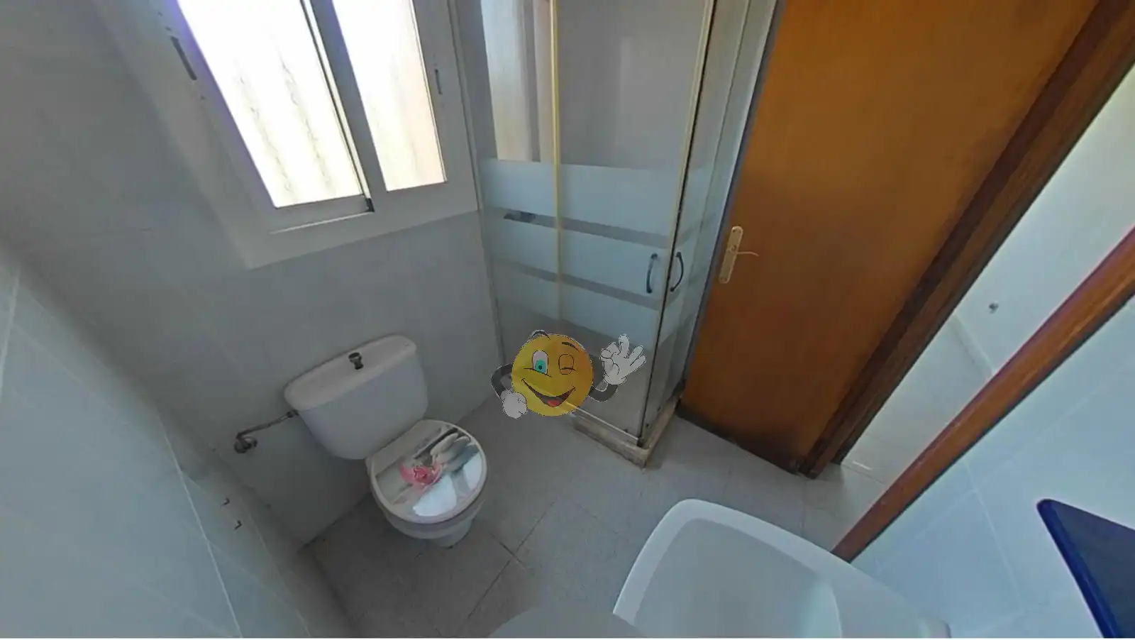 Badezimmer von Haus oder Chalet zum Verkauf in Olesa de Bonesvalls mit Privatgarten, Terrasse und Abstellraum