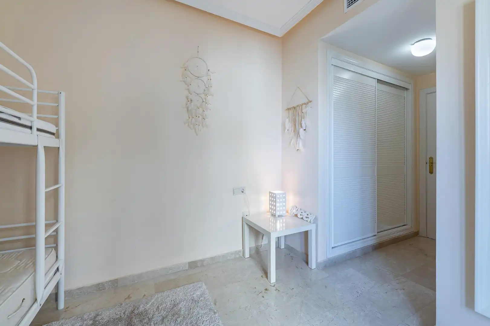Apartamento en venta en Benalmádena con Aire acondicionado, Calefacción y Jardín privado