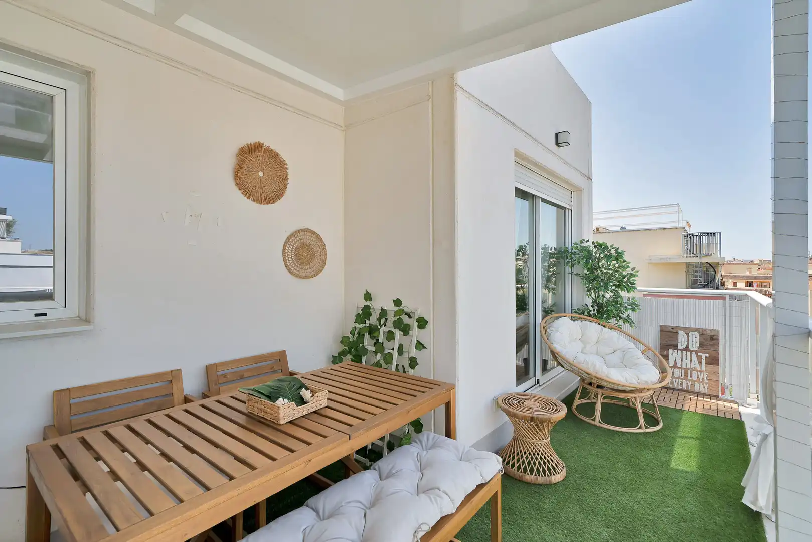 Balcony of Attic for sale in Estepona  with Air Conditioner, Terrace and Storage room