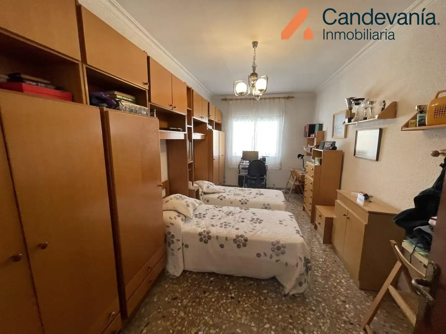 Habitación de Casa o chalet en venta en Gurrea de Gállego con Calefacción, Jardín privado y Balcón