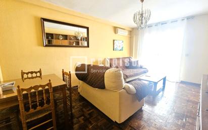 Living room of Flat for sale in Parla  with Air Conditioner and Terrace