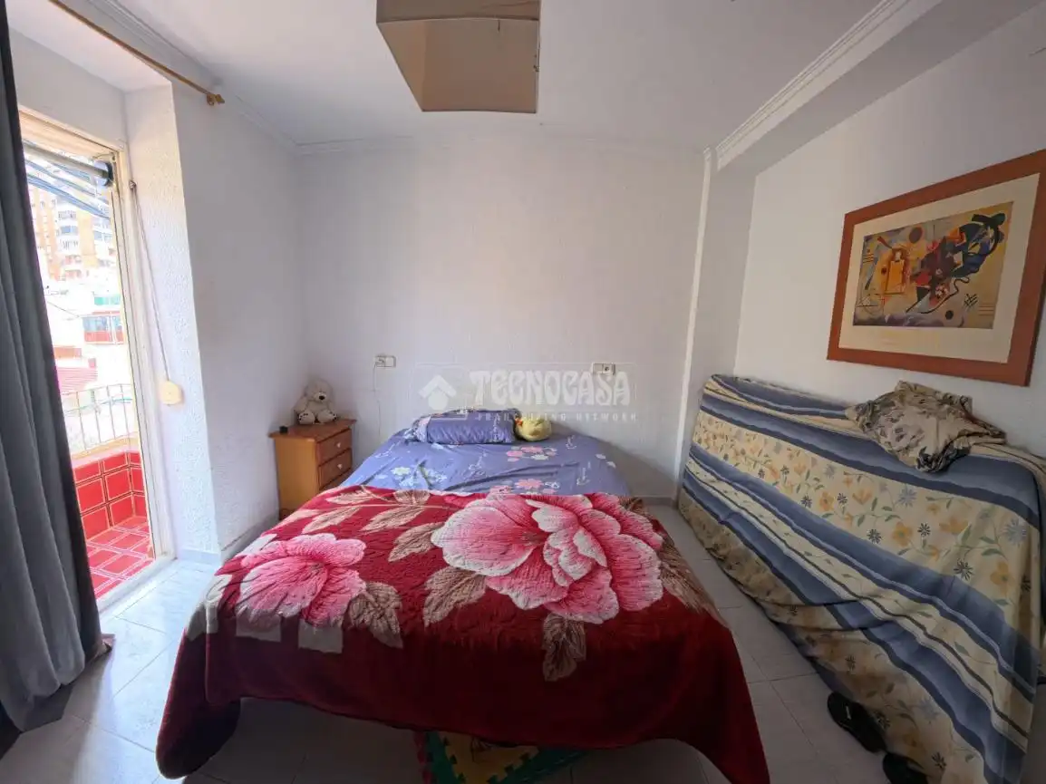 Habitación de Piso en venta en Alicante / Alacant