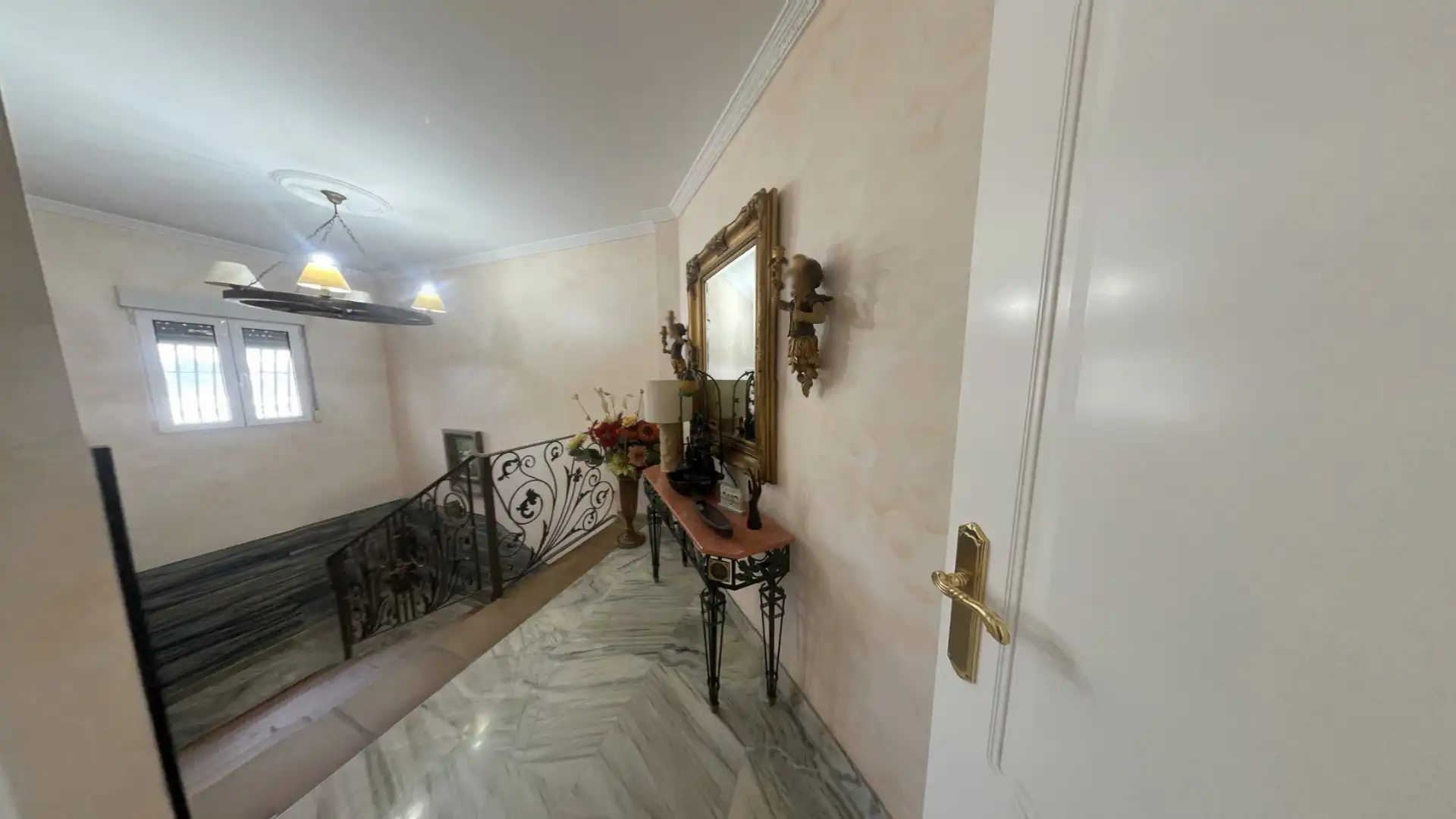 Houses for sale in San Vicente del Raspeig / Sant Vicent del Raspeig  with Air Conditioner, Heating and Private garden