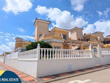 Villa avec piscine à vendre à Algorfa