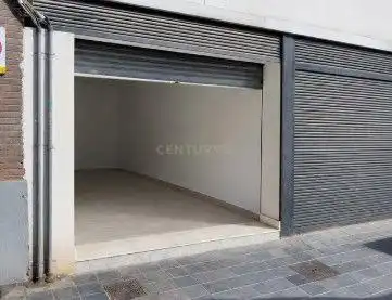 Local comercial en venda a UTIEL, 15 15, imagen 2