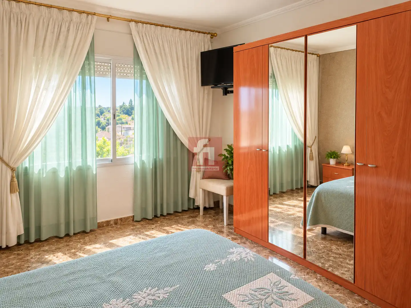 Bedroom of Houses for sale in Ponent