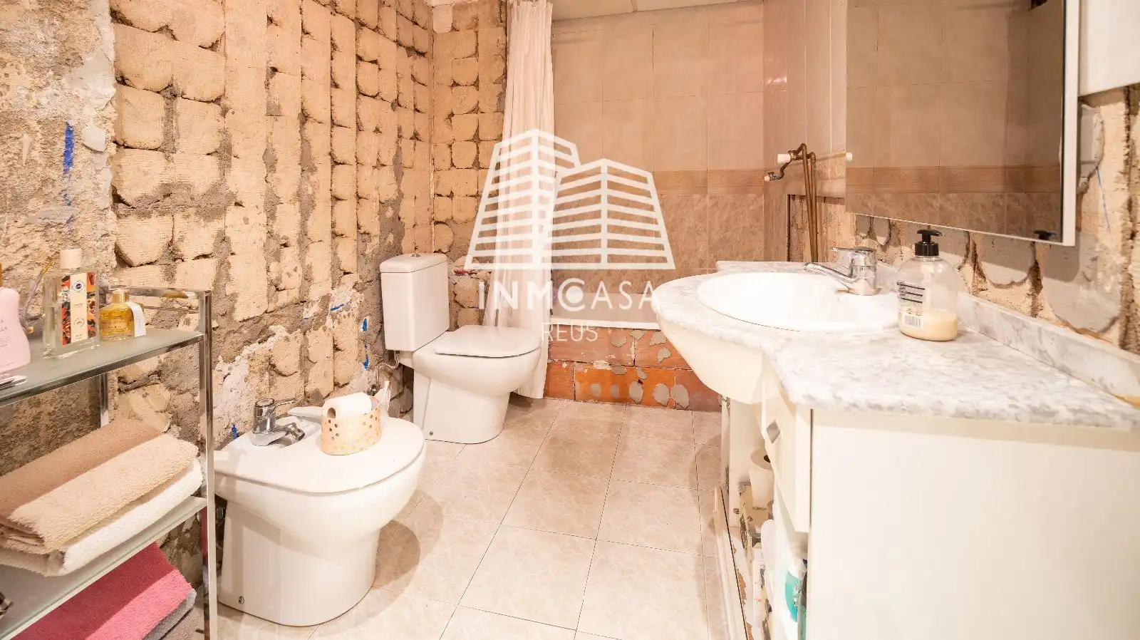 Baño de Piso en venta en Reus con Aire acondicionado y Terraza