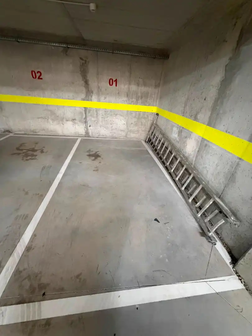 Parking of Study for rent in Brunete  with Air Conditioner, Heating and Storage room