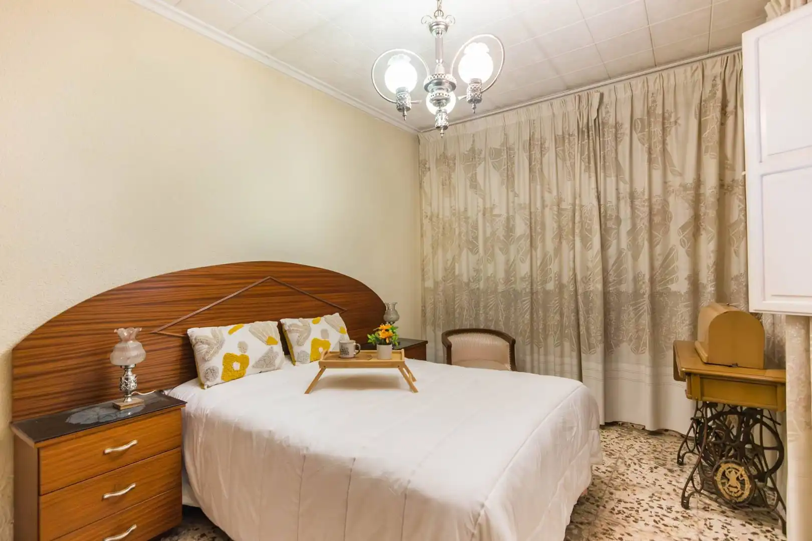 Habitación de Piso en venta en Murcia