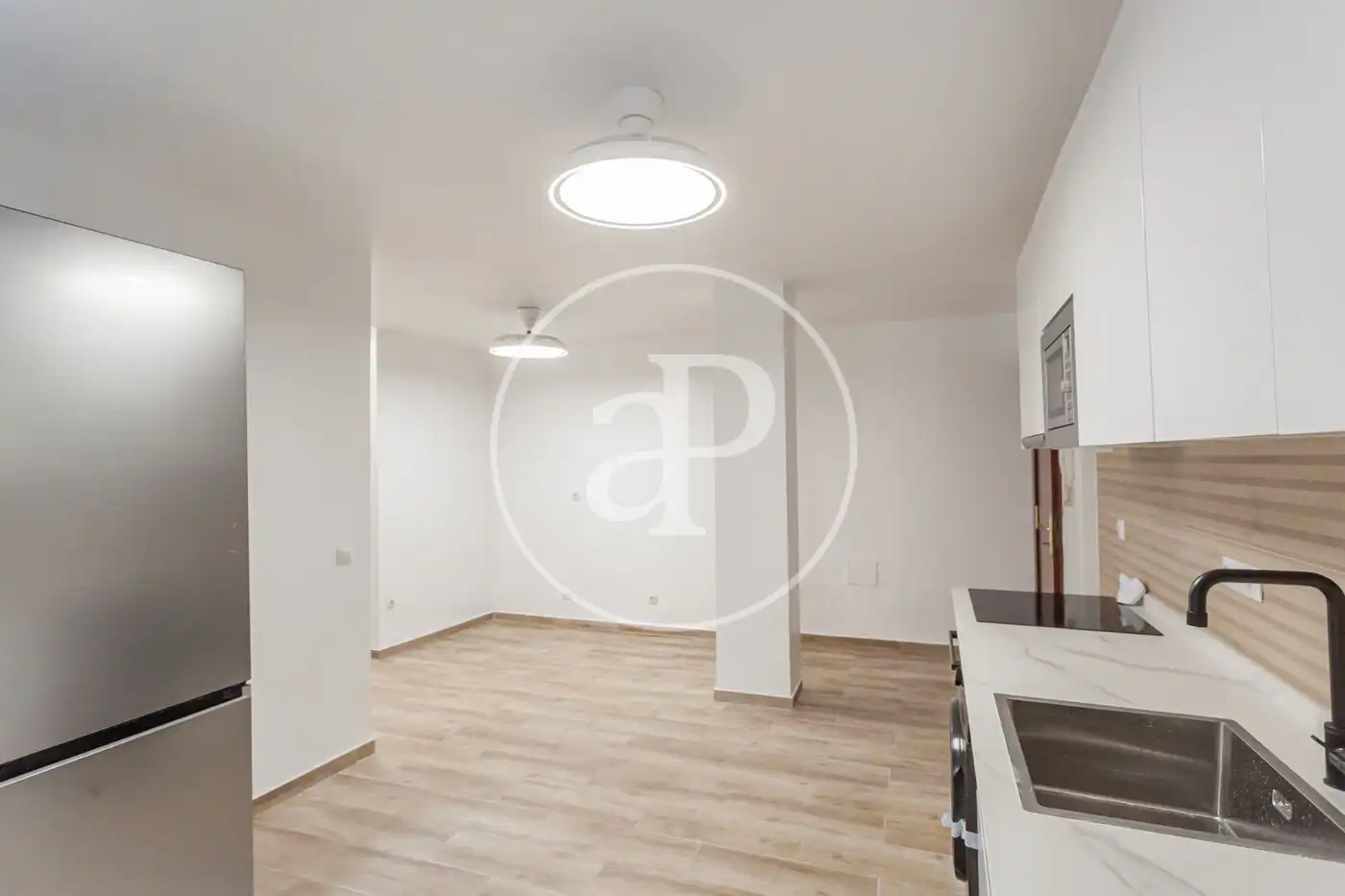 Flat with lift for sale in C. de García Noblejas 4, imagen 4