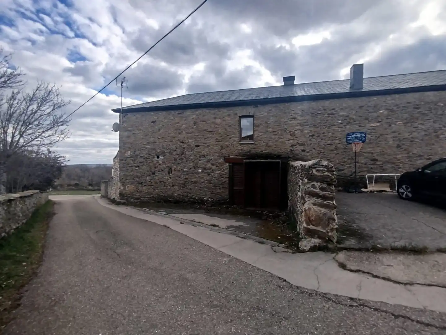 Exterior view of Houses for sale in Santa María de Ordás  with Heating, Private garden and Parquet flooring