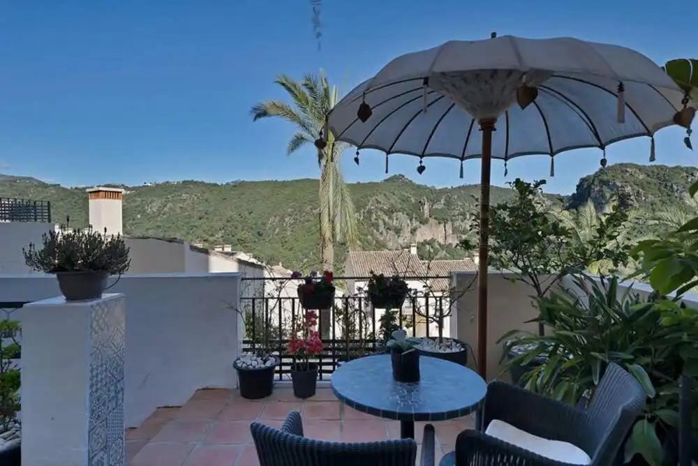Reihenhaus mit Pool zum Verkauf in Benahavís pueblo, imagen 28