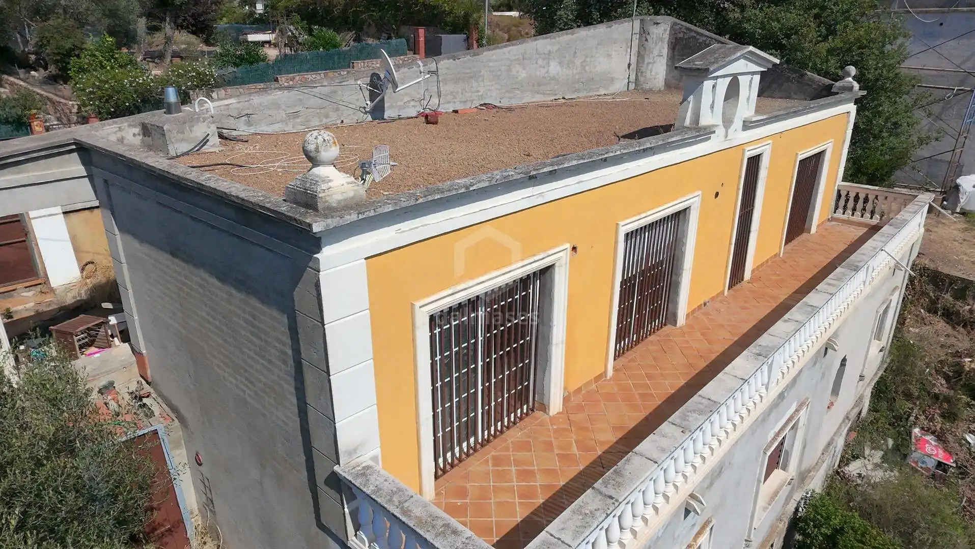 Vista exterior de Casa o xalet en venda en Tordera amb Jardí privat, Terrassa i Traster