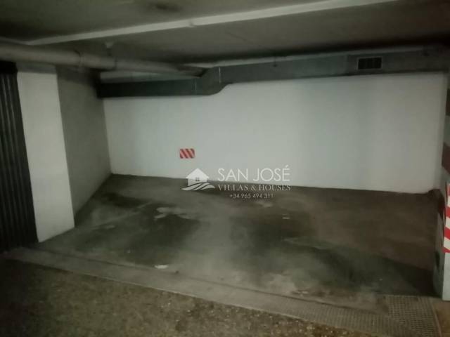 Garaje en Venta en Petrer