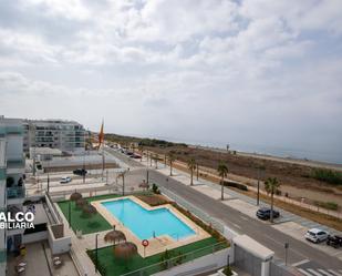 Vista exterior de Dúplex en venda en Torrox amb Aire condicionat, Terrassa i Piscina