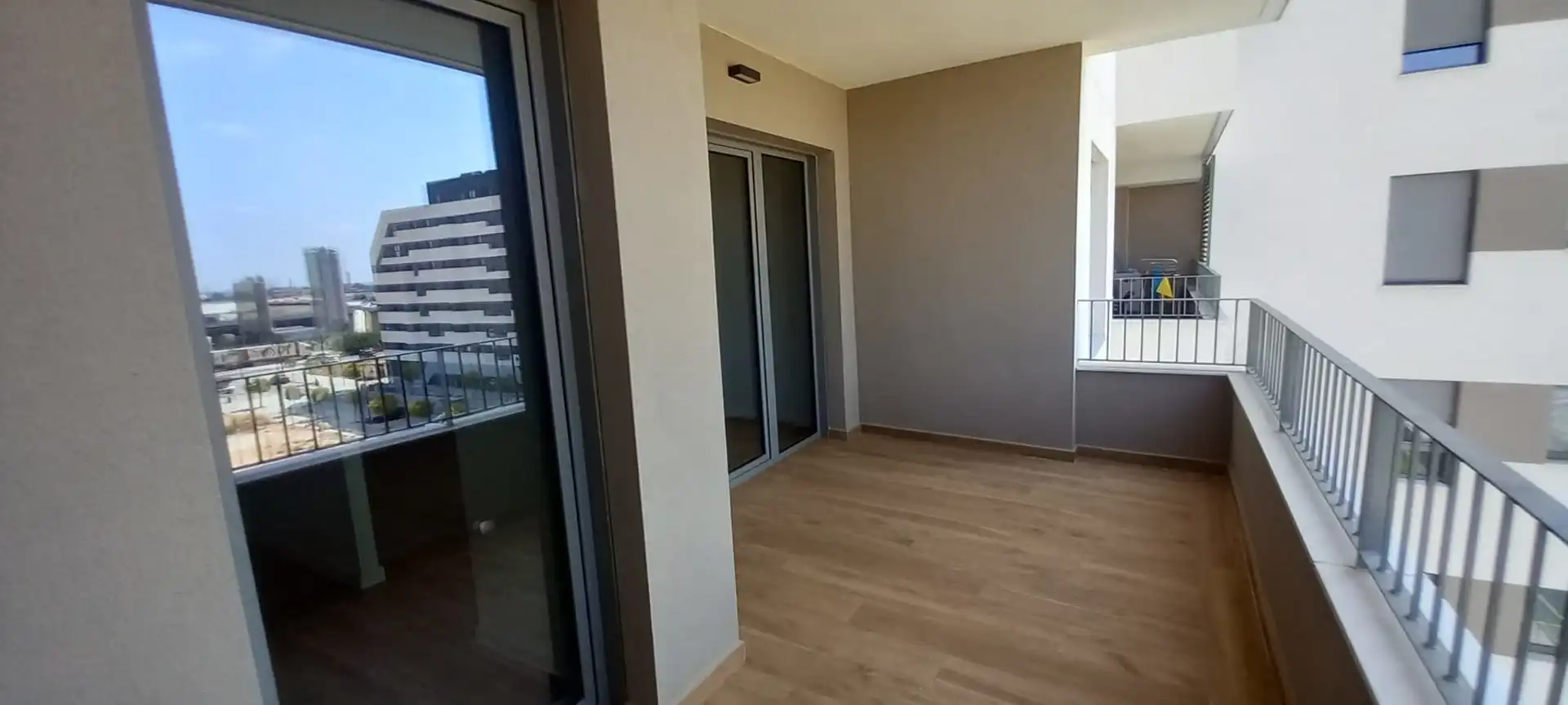 Terraza de Piso de alquiler en Quart de Poblet con Trastero y Piscina