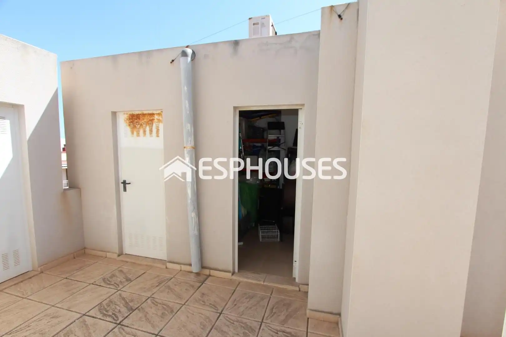 Vista exterior de Apartamento en venta en Guardamar del Segura con Terraza, Trastero y Amueblado