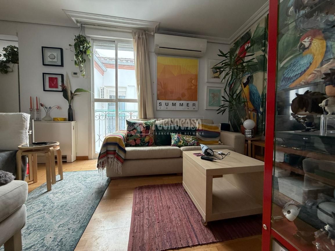 Piso en venta en Embajadores - Lavapiés, Centro