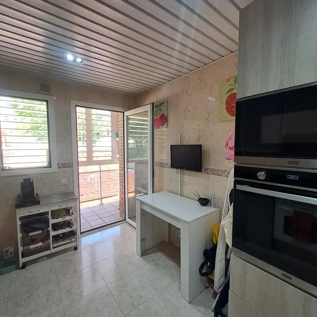 Cocina de Dúplex en venta en Castellbisbal con Calefacción, Parquet y Terraza