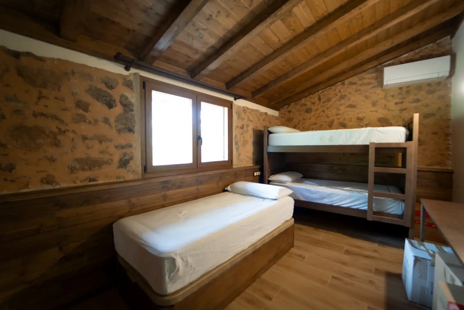 Habitación de Terreno en venta en Robledillo de la Vera