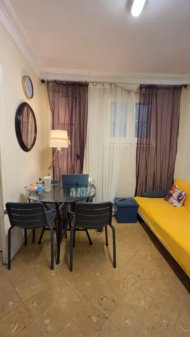 Appartamento con terrazza in vendita a Carrer del Rosselló, imagen 4