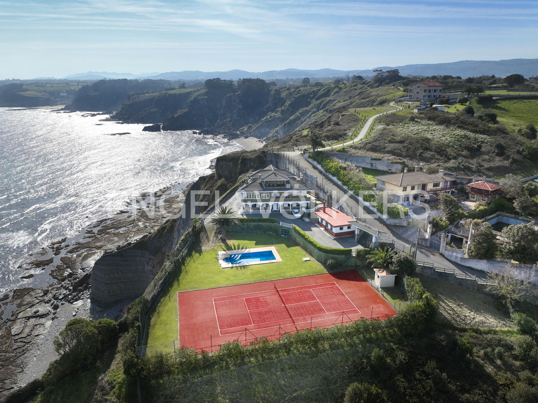 Exterior view of House or chalet for sale in Gijón   with Heating, Storage room and Swimming Pool