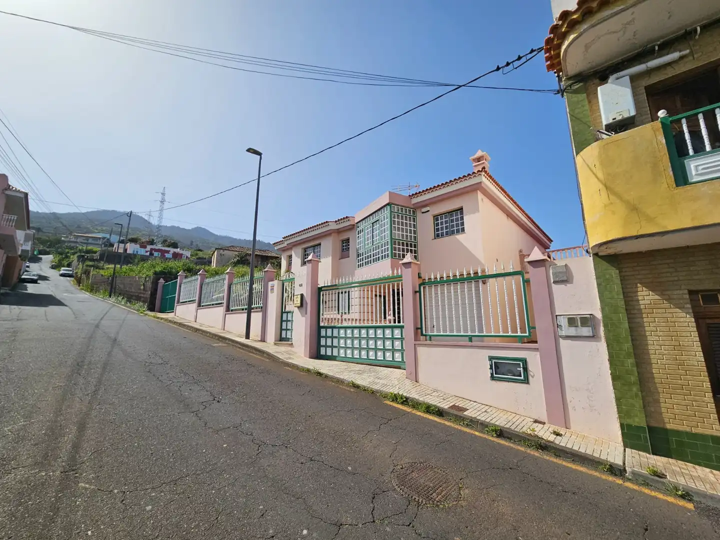 Vista exterior de Casa o chalet en venta en Santa Úrsula con Terraza