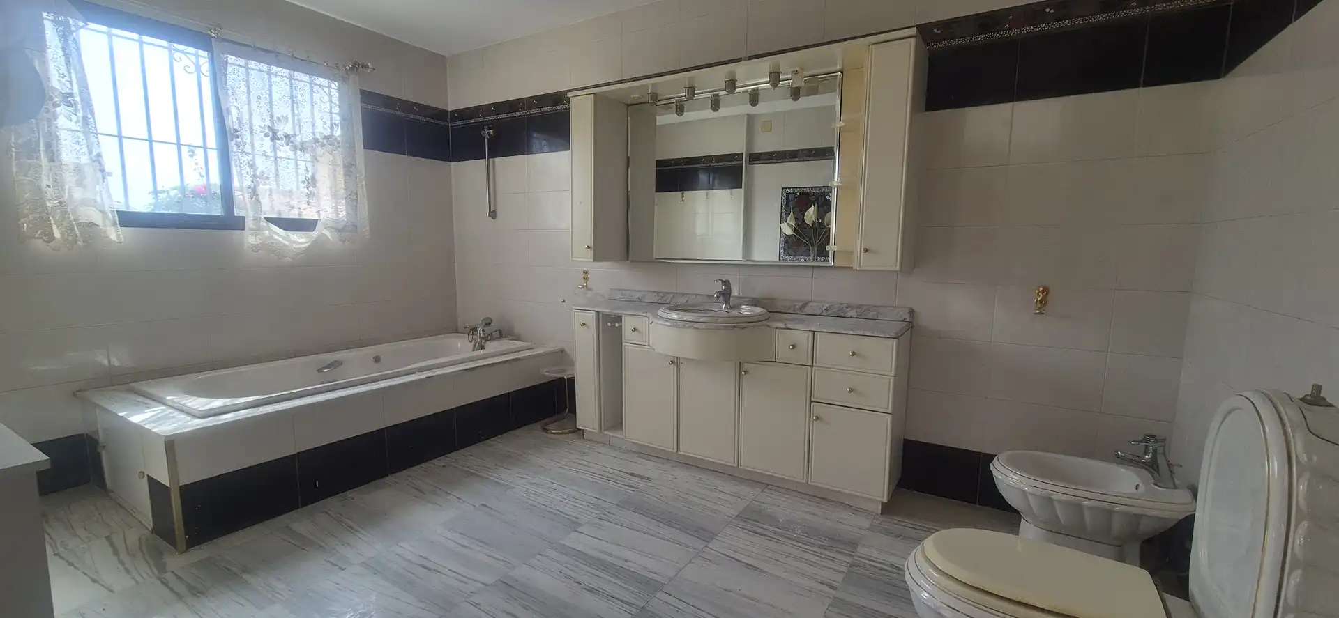 Bathroom of Detached homes for sale in Benalmádena  with Storage room, Swimming Pool and Balcony