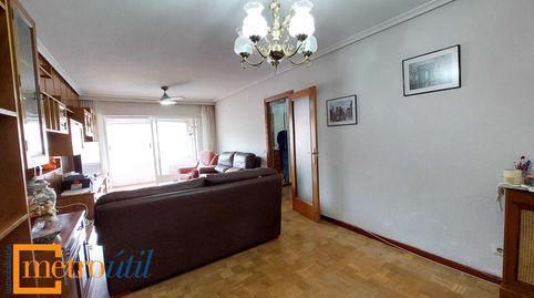 Foto 2 de Piso en venta en Calle Músico Antonio José, Rollo - Puente Ladrillo, Salamanca Capital