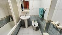 Bathroom of Flat for sale in Dos Hermanas  with Air Conditioner