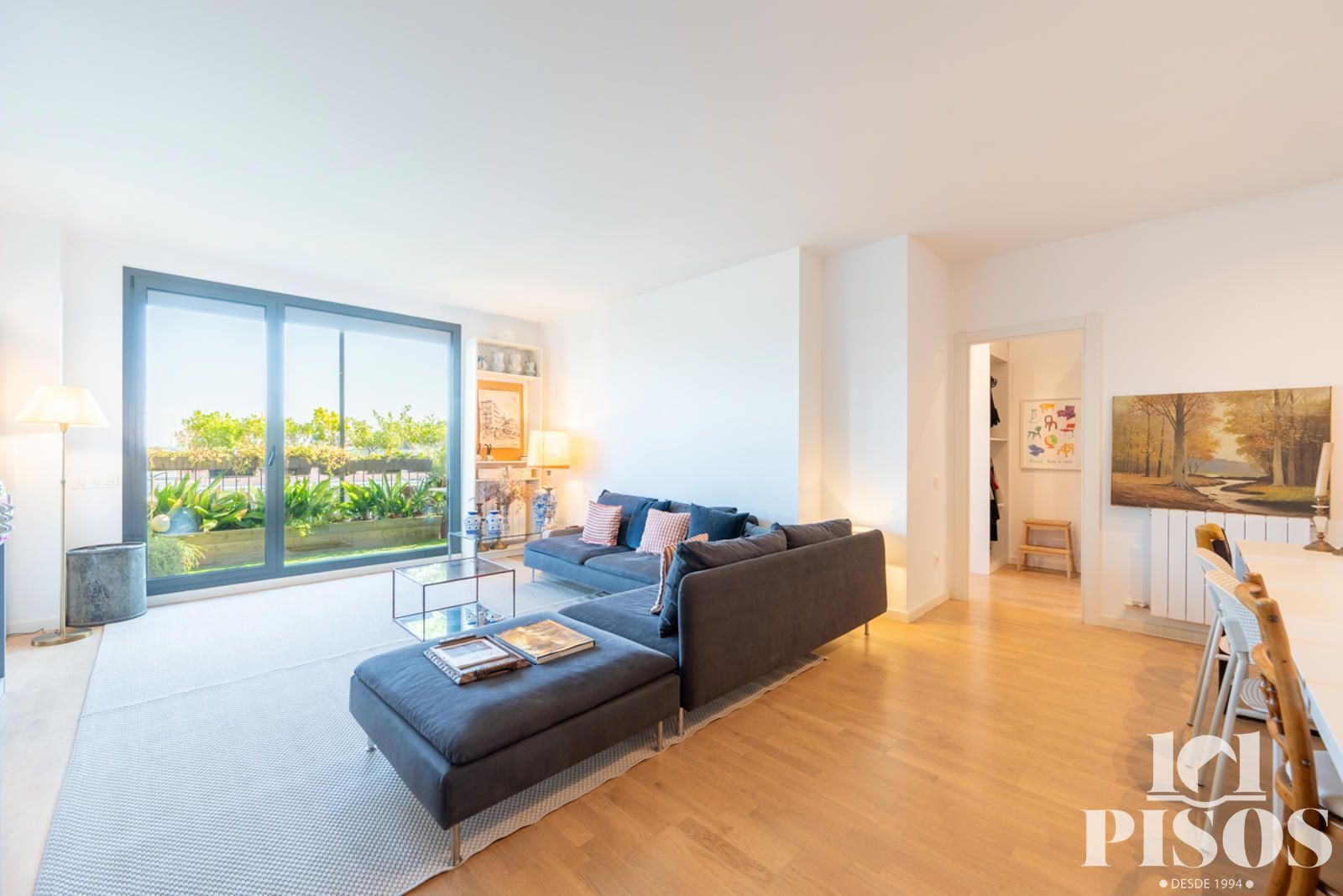 Sala d'estar de Àtic en venda en Sant Cugat del Vallès amb Aire condicionat, Calefacció i Parquet