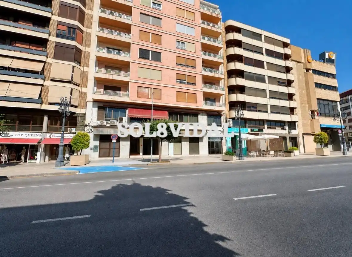 Local comercial de lloguer a Calle CALDERON DE LA BARCA, imagen 9