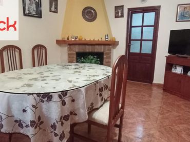 Casa en venta en Cabra