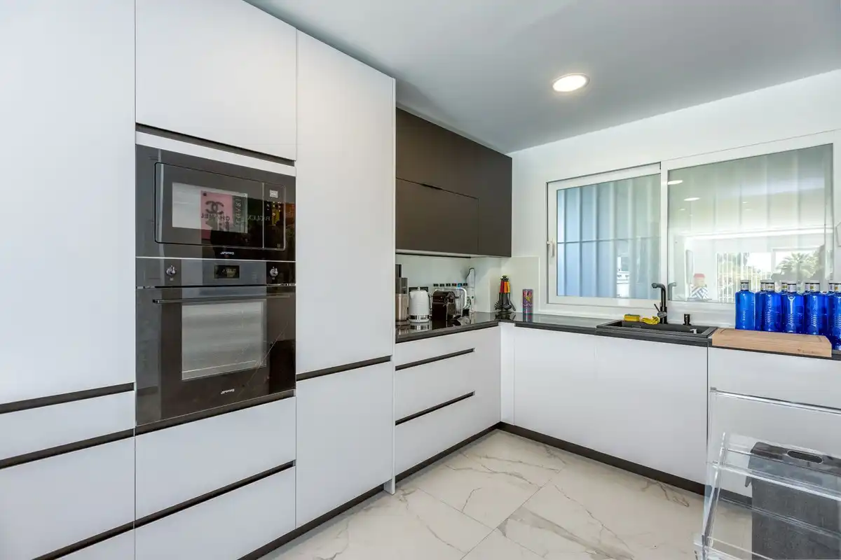 Bajo con piscina en venta en Benamara - Atalaya, imagen 7