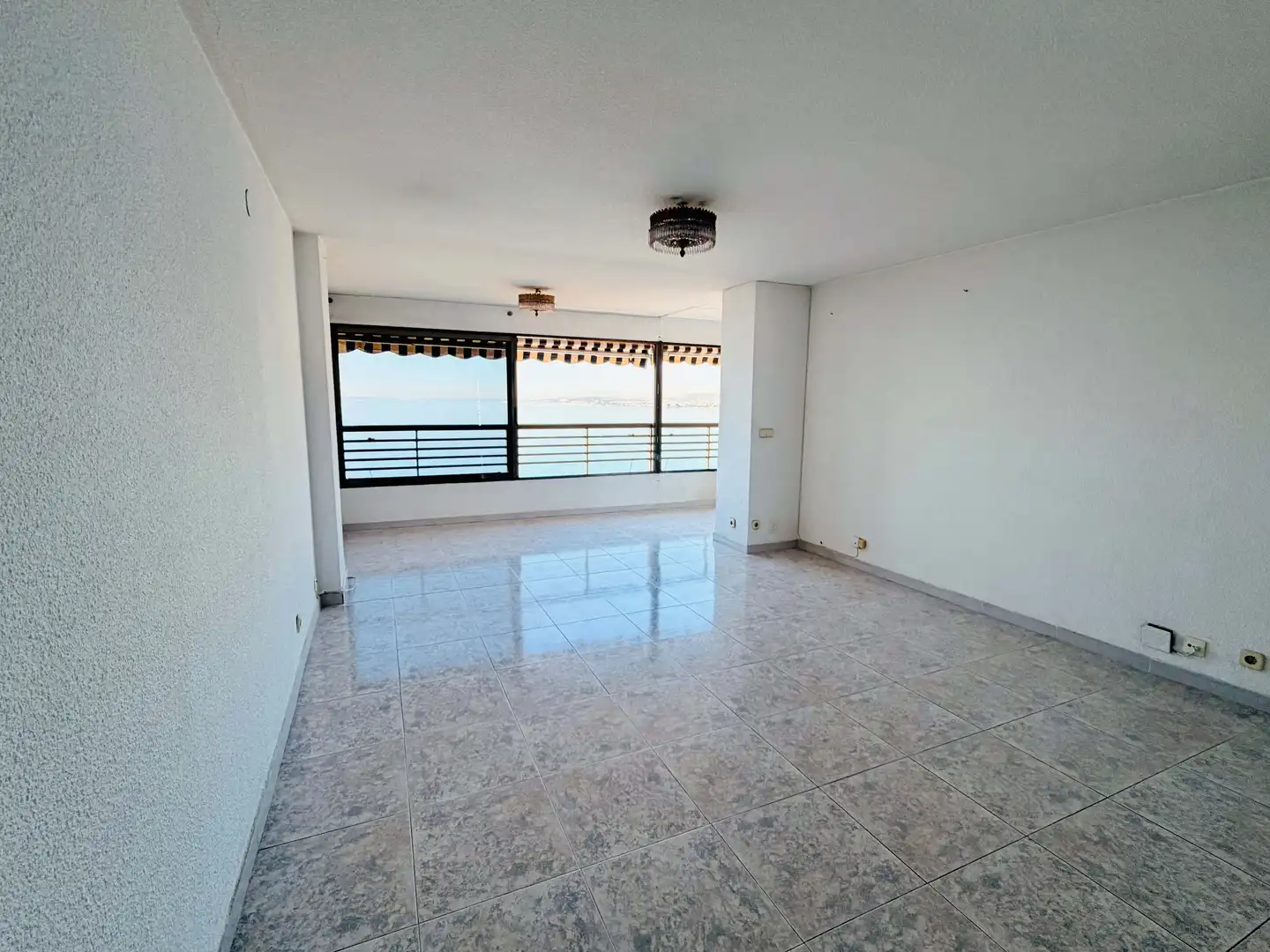 Living room of Flat for sale in Alicante / Alacant  with Swimming Pool