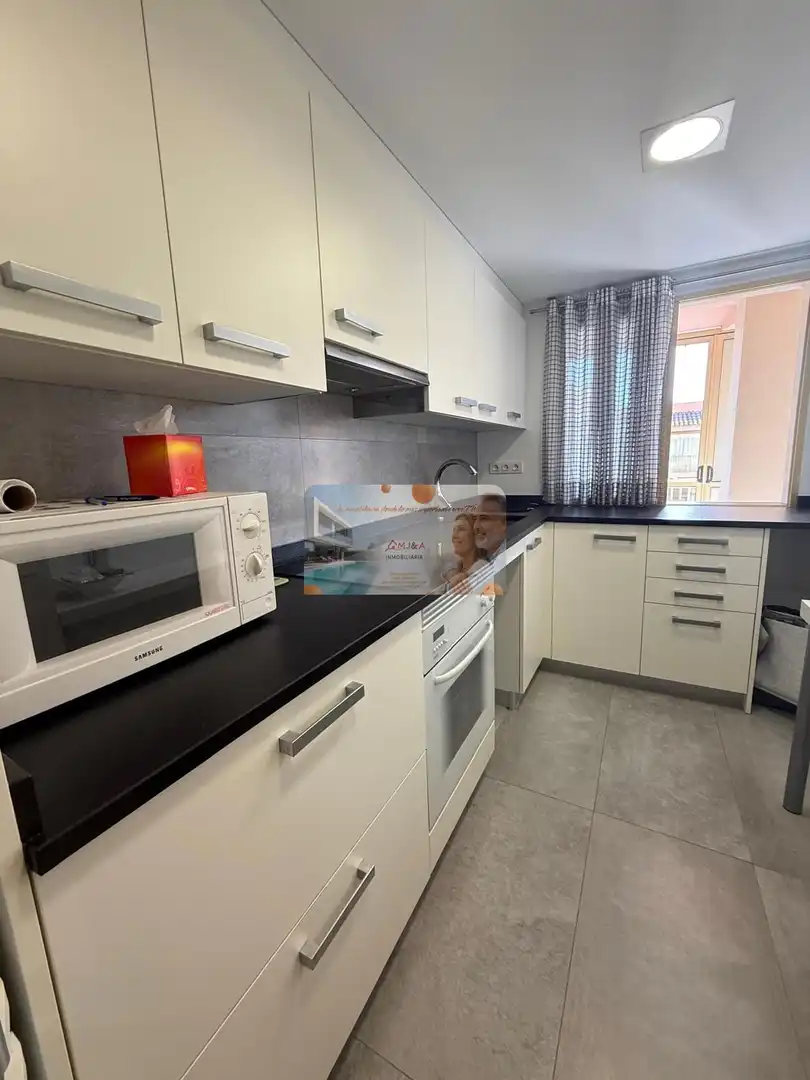 Cocina de Piso de alquiler en Benicasim / Benicàssim con Aire acondicionado, Calefacción y Terraza