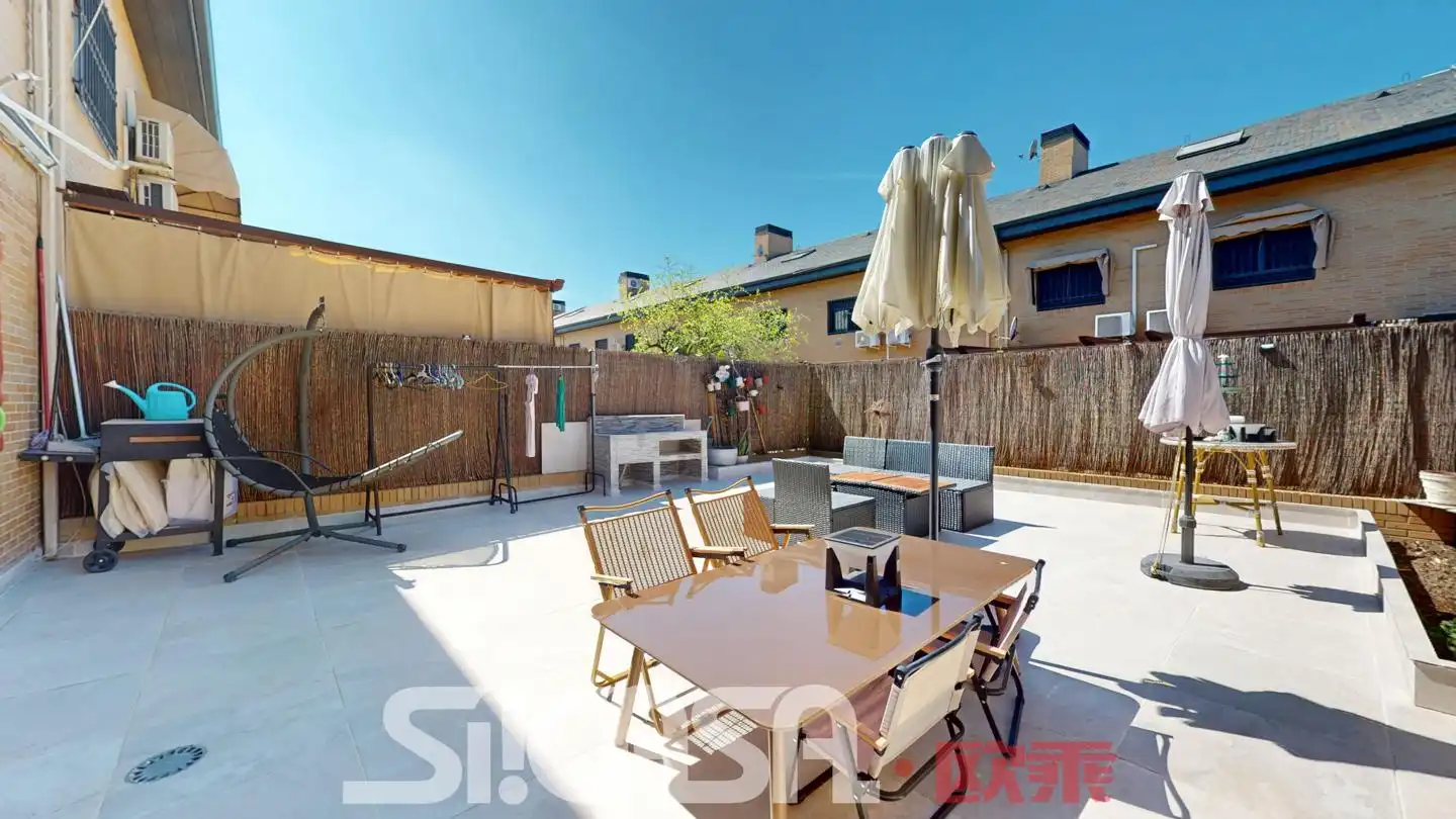 Terrace of Detached homes for sale in Parla  with Air Conditioner, Heating and Terrace