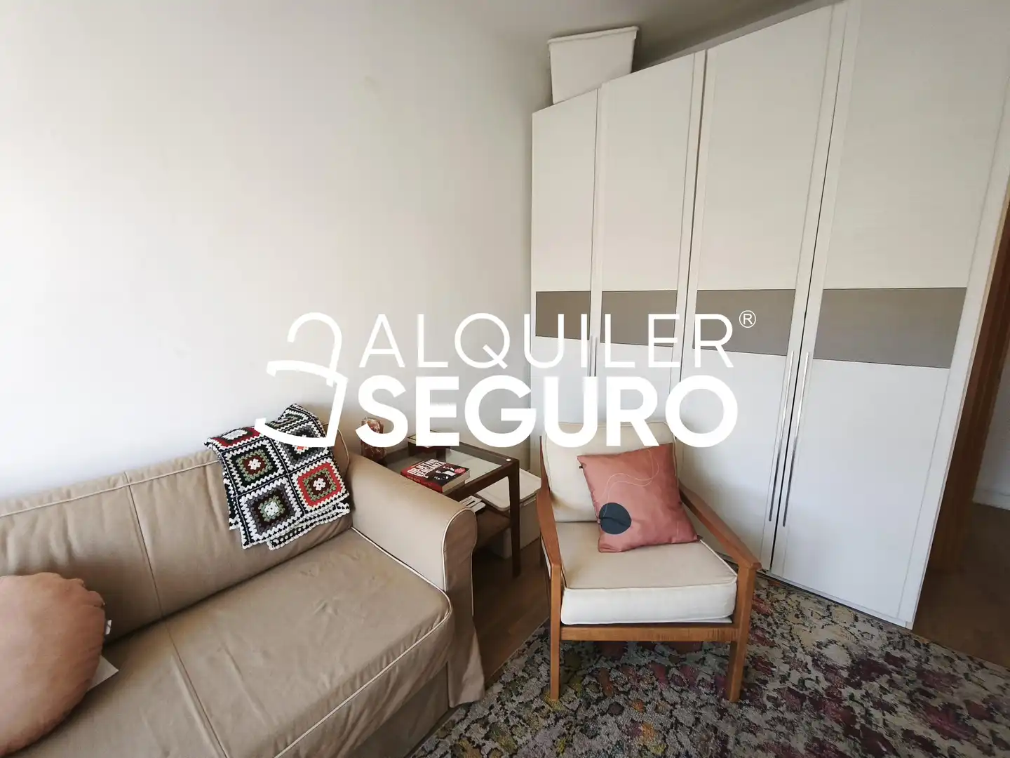 Habitación de Piso de alquiler en Zaragoza con Aire acondicionado y Calefacción