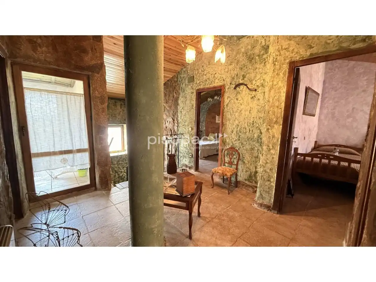 Casa o xalet en venda en Undués de Lerda amb Calefacció, Jardí privat i Parquet