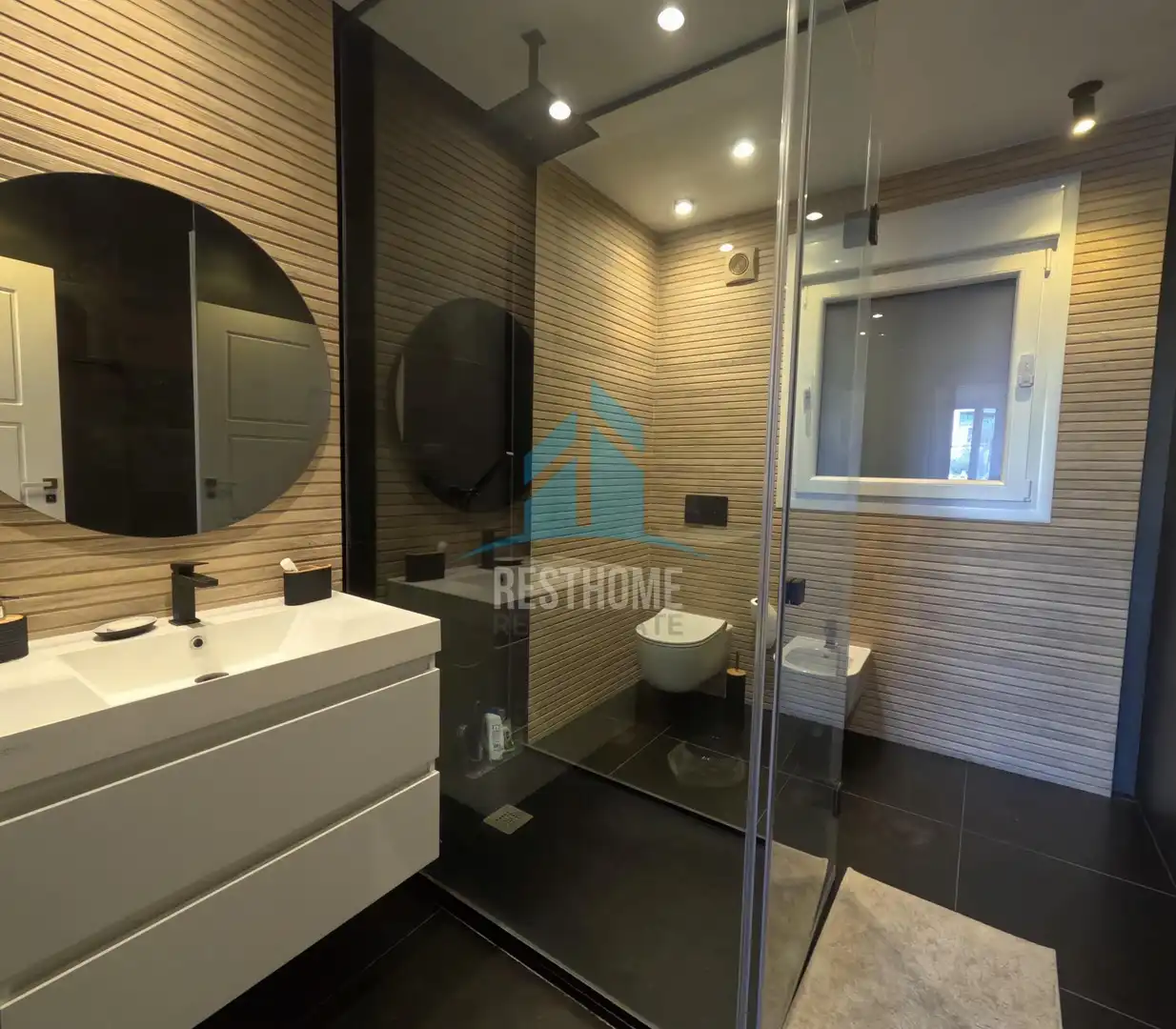 Bathroom of Houses for sale in Cullera  with Air Conditioner, Terrace and Jacuzzi