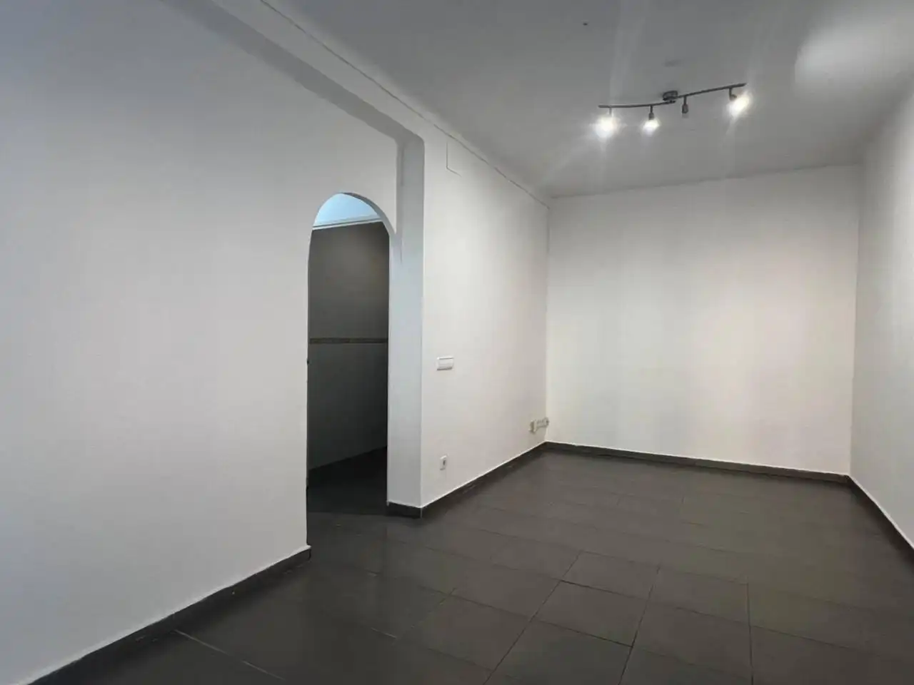 Flat for sale in La Llagosta  with Alarm