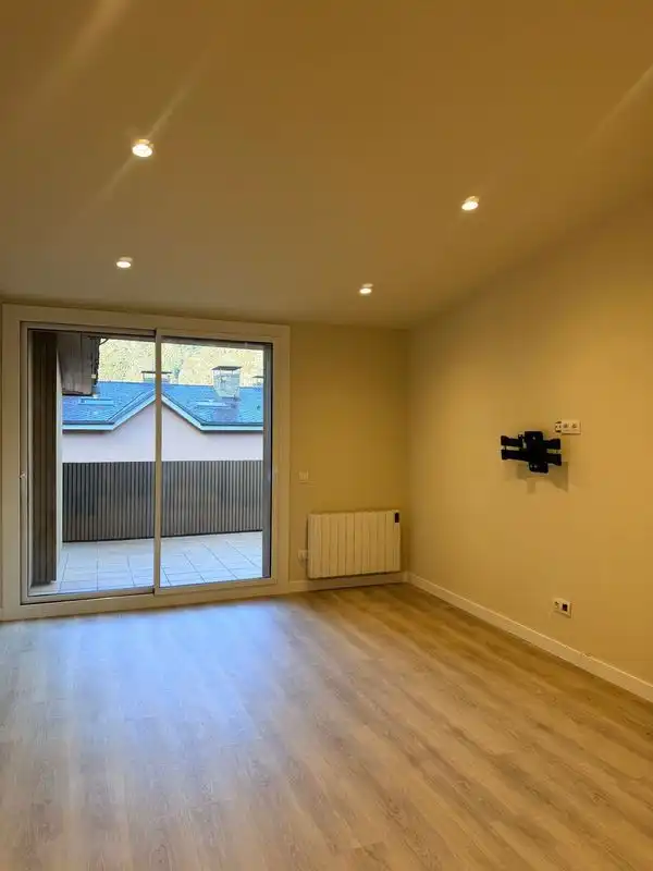 Piso de alquiler en Encamp con Aire acondicionado, Calefacción y Parquet