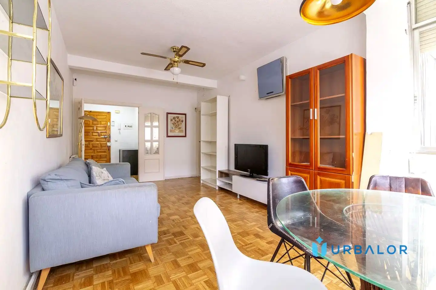 Living room of Flat for sale in Parla  with Heating and Alarm