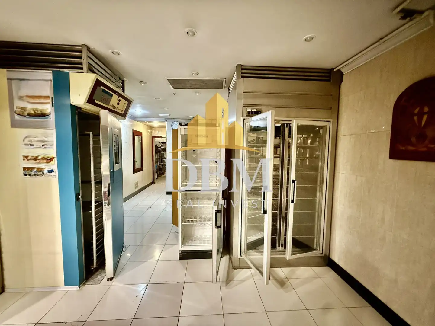 Business premises for transfer in Eixample, imagen 2